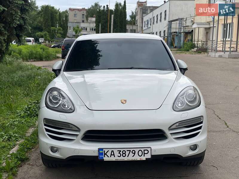 Позашляховик / Кросовер Porsche Cayenne 2013 в Ніжині