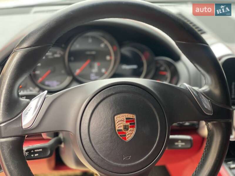 Позашляховик / Кросовер Porsche Cayenne 2013 в Ніжині