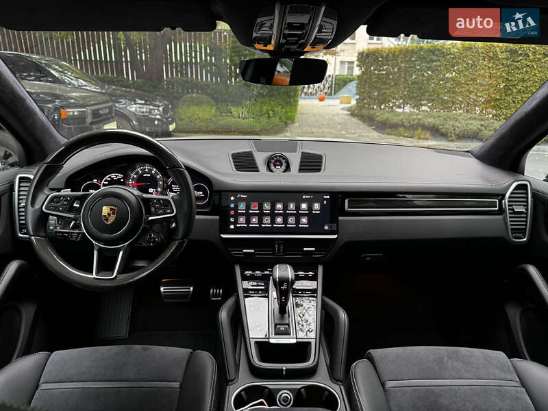 Внедорожник / Кроссовер Porsche Cayenne 2022 в Киеве