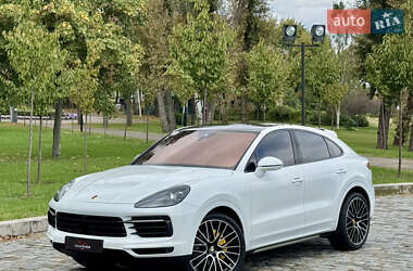 Позашляховик / Кросовер Porsche Cayenne 2019 в 