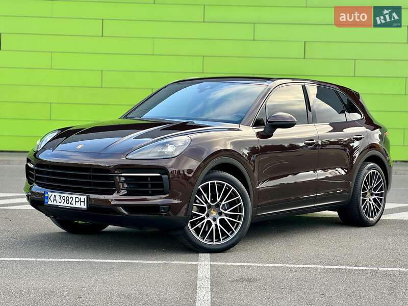 Позашляховик / Кросовер Porsche Cayenne 2018 в 