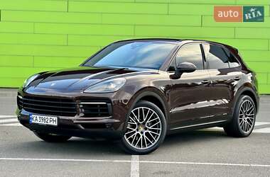 Позашляховик / Кросовер Porsche Cayenne 2018 в 