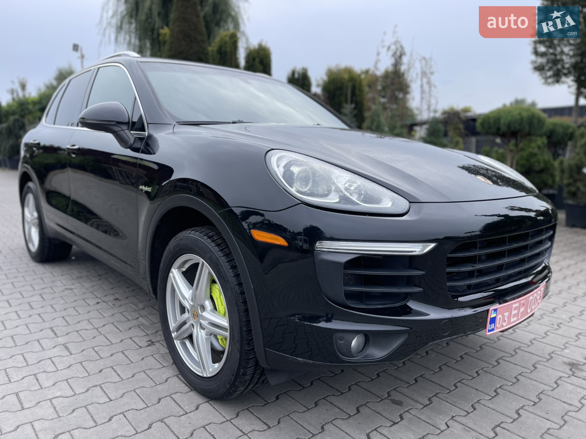 2015 Porsche Cayenne - мініатюра 3