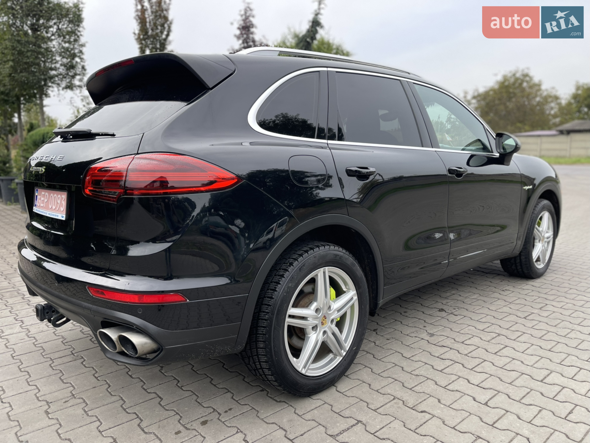 2015 Porsche Cayenne - мініатюра 6