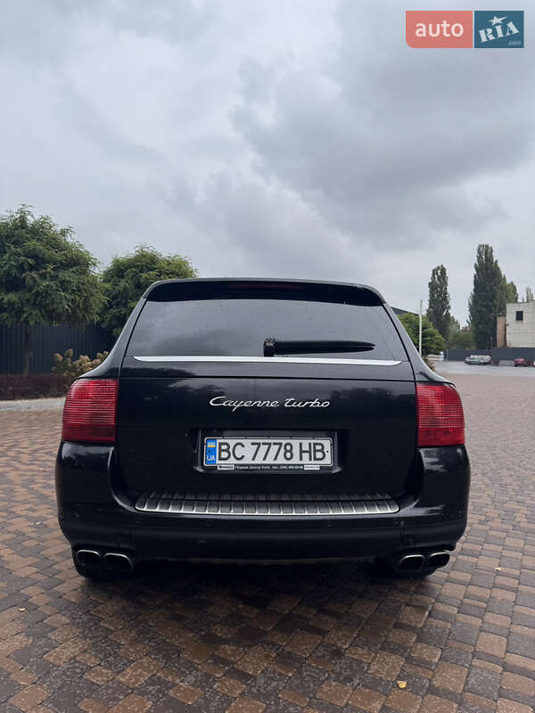 Позашляховик / Кросовер Porsche Cayenne 2005 в Броварах