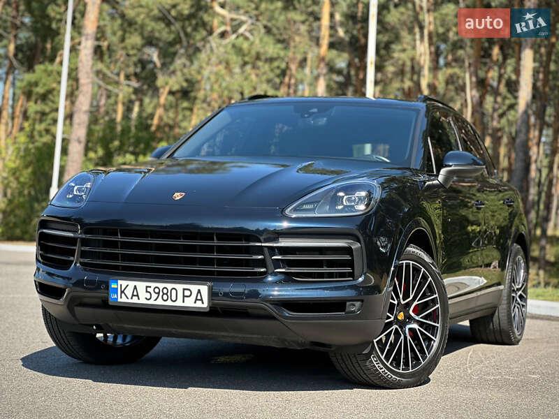 Позашляховик / Кросовер Porsche Cayenne 2019 в Києві