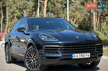 Позашляховик / Кросовер Porsche Cayenne 2019 в 
