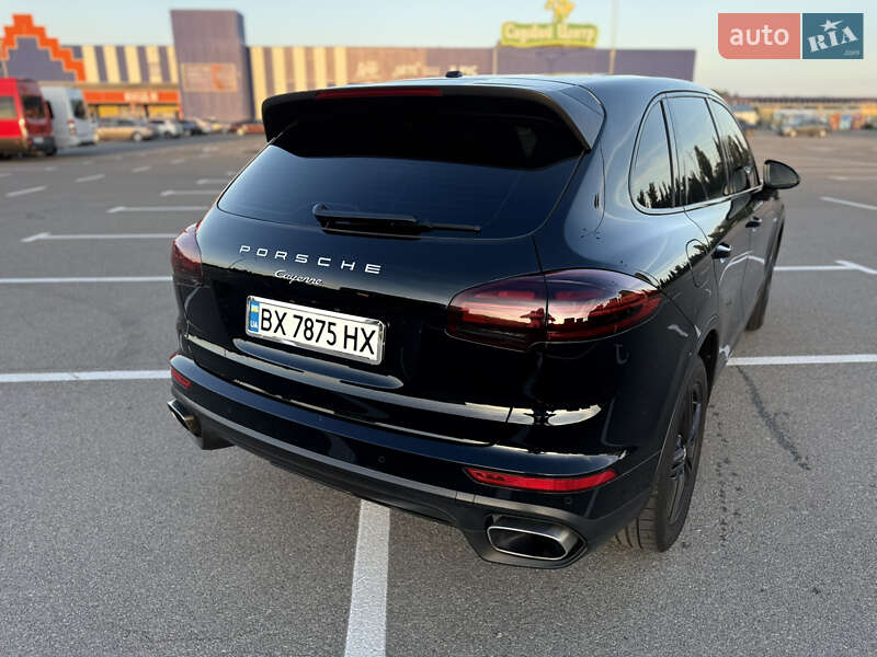 Позашляховик / Кросовер Porsche Cayenne 2014 в Кам'янець-Подільському