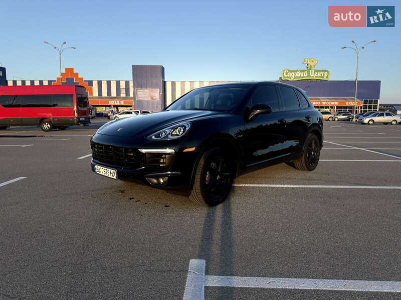 Позашляховик / Кросовер Porsche Cayenne 2014 в Кам'янець-Подільському