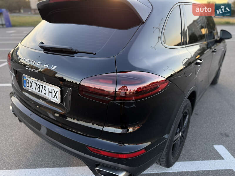 Позашляховик / Кросовер Porsche Cayenne 2014 в Кам'янець-Подільському