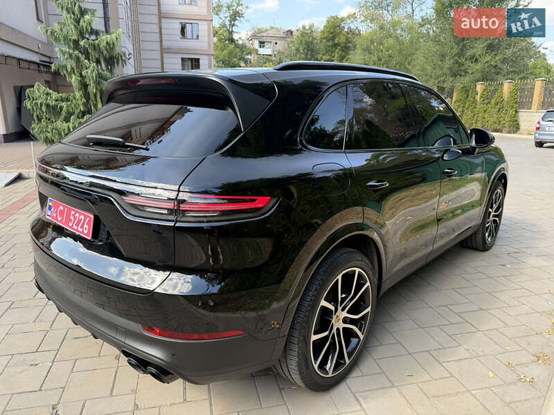 Внедорожник / Кроссовер Porsche Cayenne 2018 в Ивано-Франковске фото 11 Внедорожник / Кроссовер Porsche Cayenne 2018 в Ивано-Франковске