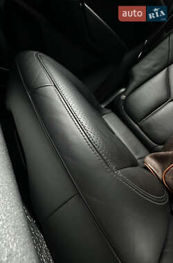Позашляховик / Кросовер Porsche Cayenne 2012 в 