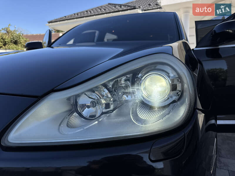 Внедорожник / Кроссовер Porsche Cayenne 2010 в Ивано-Франковске фото 5 Внедорожник / Кроссовер Porsche Cayenne 2010 в Ивано-Франковске