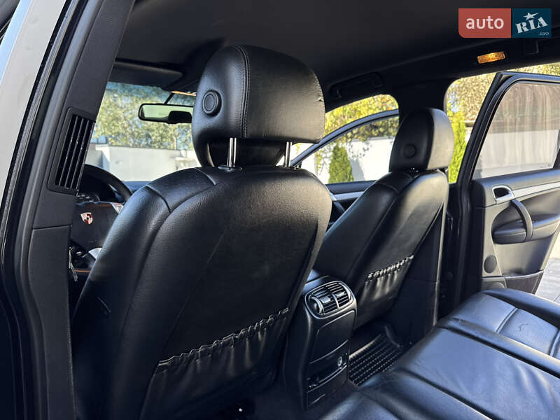 Внедорожник / Кроссовер Porsche Cayenne 2010 в Ивано-Франковске фото 20 Внедорожник / Кроссовер Porsche Cayenne 2010 в Ивано-Франковске