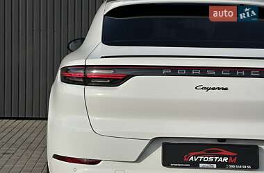 Внедорожник / Кроссовер Porsche Cayenne 2020 в 