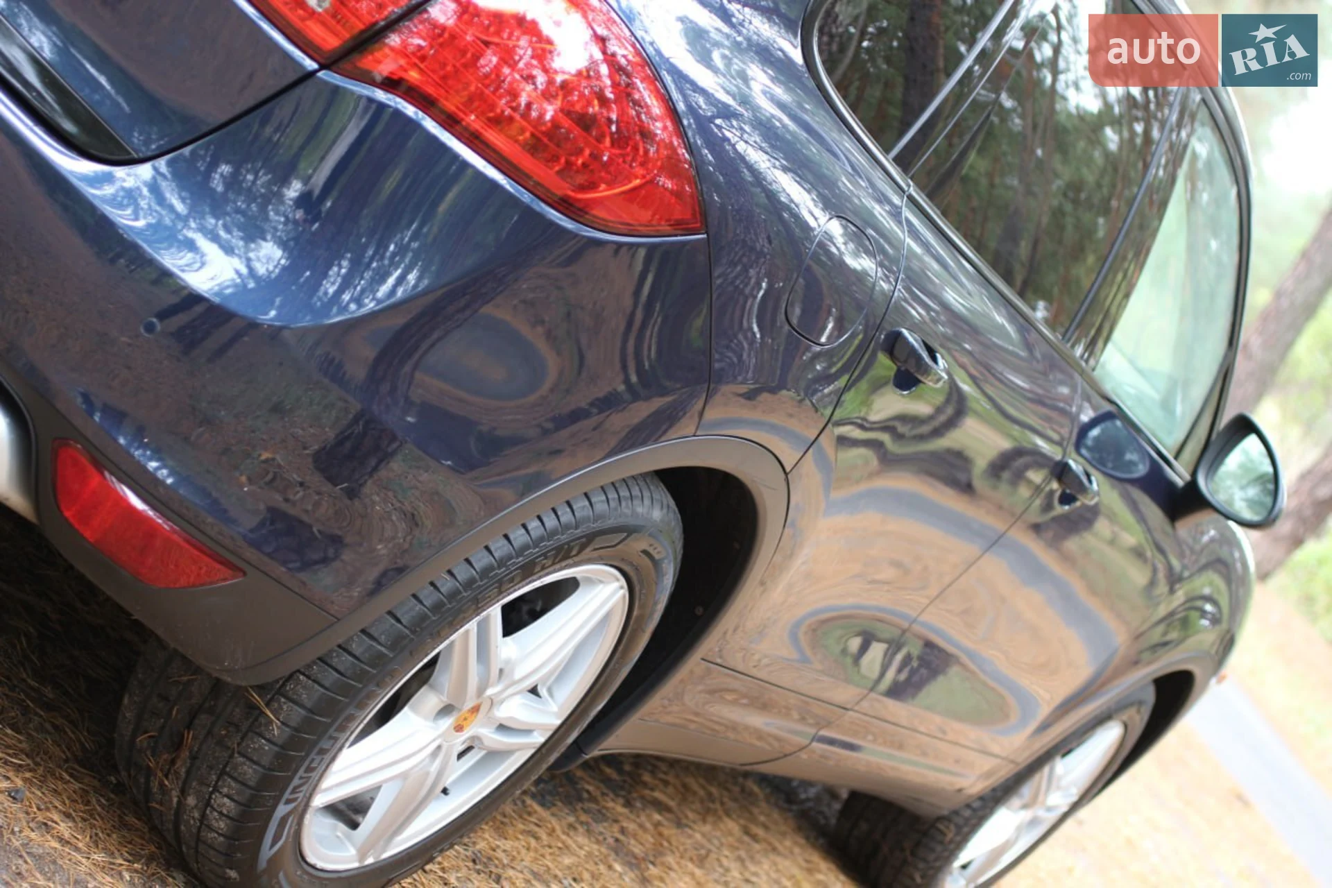 Porsche Cayenne 2011 VIN WP1AA2A23BLA09322 фото оголошення 18 з 39