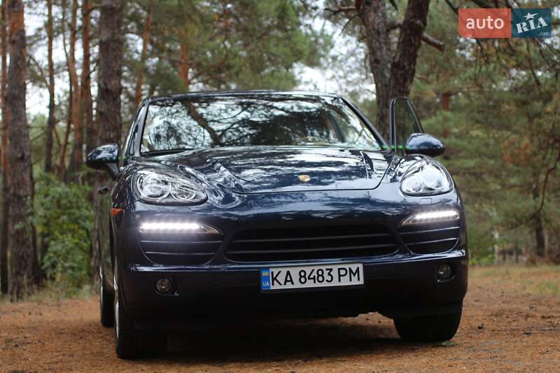 Porsche Cayenne 2011 Porsche Cayenne 2011