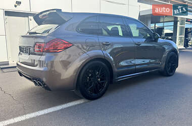 Внедорожник / Кроссовер Porsche Cayenne 2013 в 