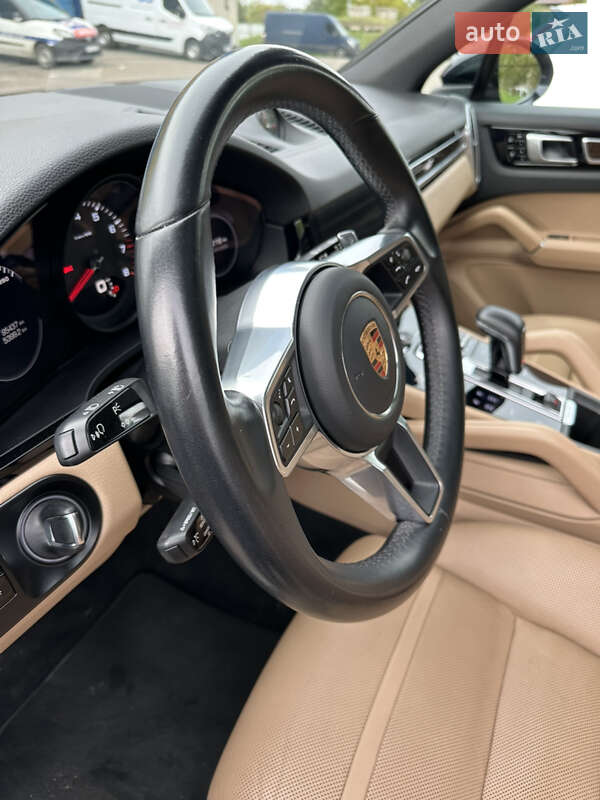 Внедорожник / Кроссовер Porsche Cayenne 2019 в Ровно