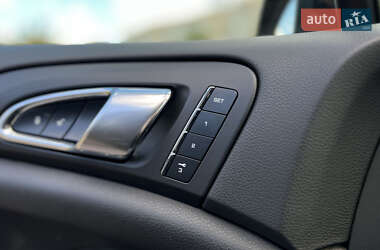 Внедорожник / Кроссовер Porsche Cayenne 2014 в 