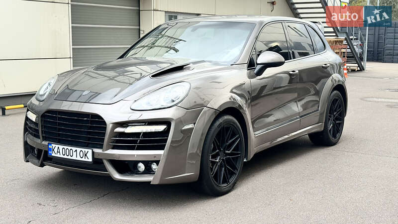Внедорожник / Кроссовер Porsche Cayenne 2013 в 