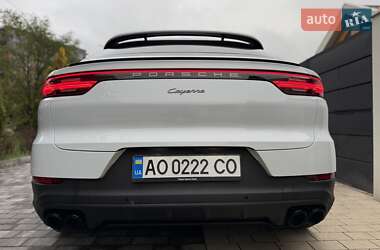 Внедорожник / Кроссовер Porsche Cayenne 2022 в 