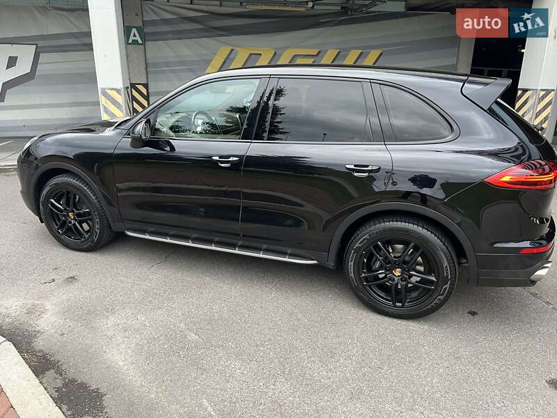 Позашляховик / Кросовер Porsche Cayenne 2015 в Києві фото 6 Позашляховик / Кросовер Porsche Cayenne 2015 в Києві