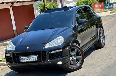 Позашляховик / Кросовер Porsche Cayenne 2007 в 