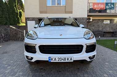 Позашляховик / Кросовер Porsche Cayenne 2017 в 
