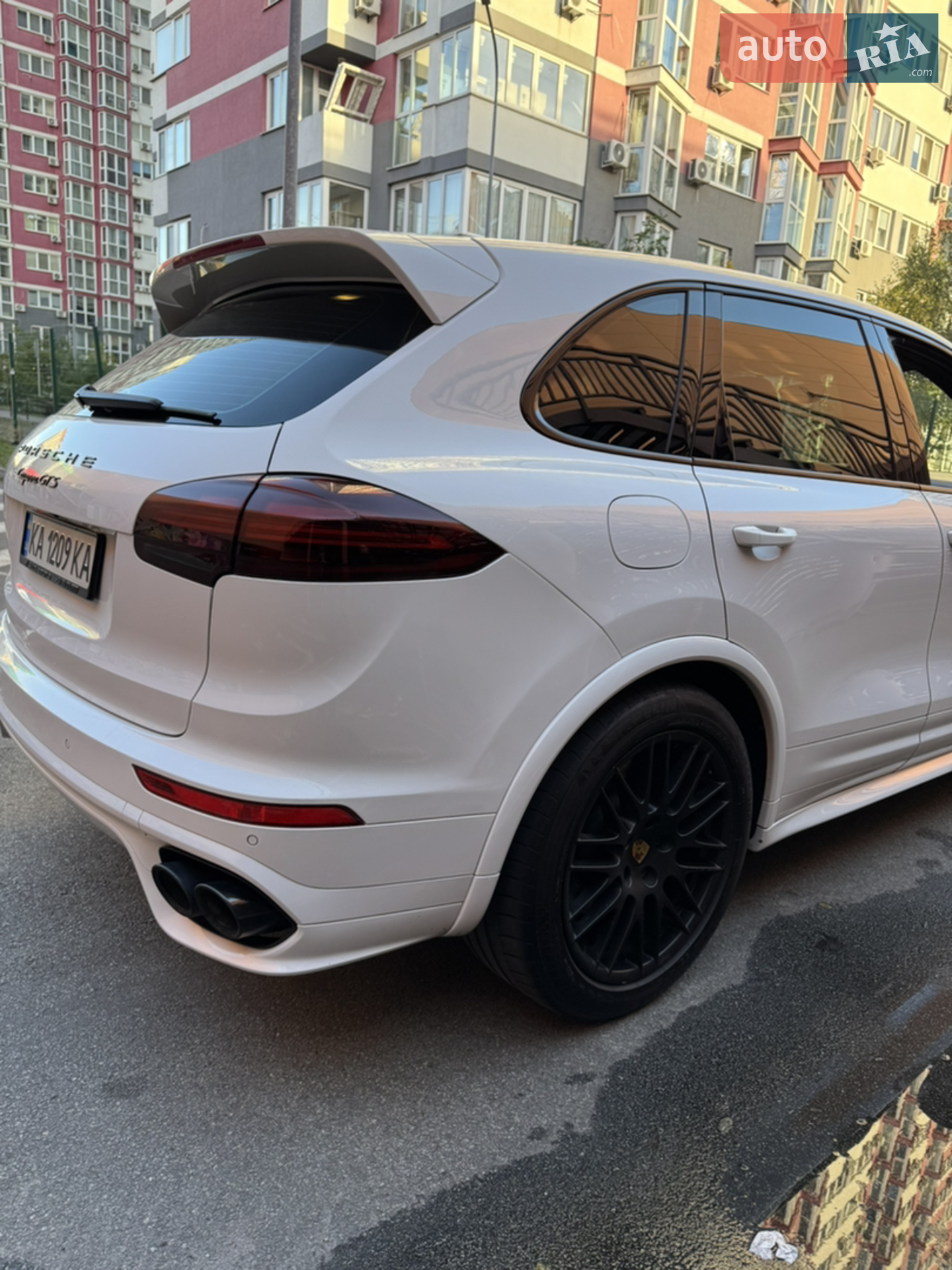 2016 Porsche Cayenne - мініатюра 5