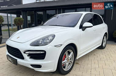 Позашляховик / Кросовер Porsche Cayenne 2013 в  фото 2 Позашляховик / Кросовер Porsche Cayenne 2013 в