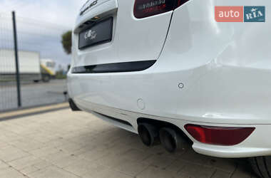Позашляховик / Кросовер Porsche Cayenne 2013 в  фото 20 Позашляховик / Кросовер Porsche Cayenne 2013 в