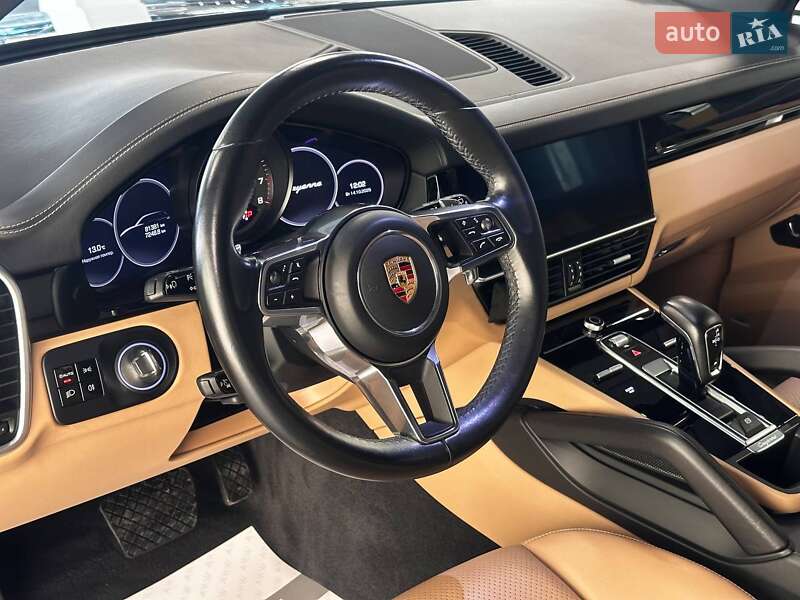 Позашляховик / Кросовер Porsche Cayenne 2019 в Львові