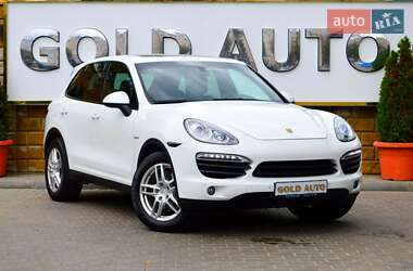 Внедорожник / Кроссовер Porsche Cayenne 2012 в 