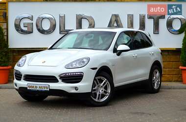 Внедорожник / Кроссовер Porsche Cayenne 2012 в 