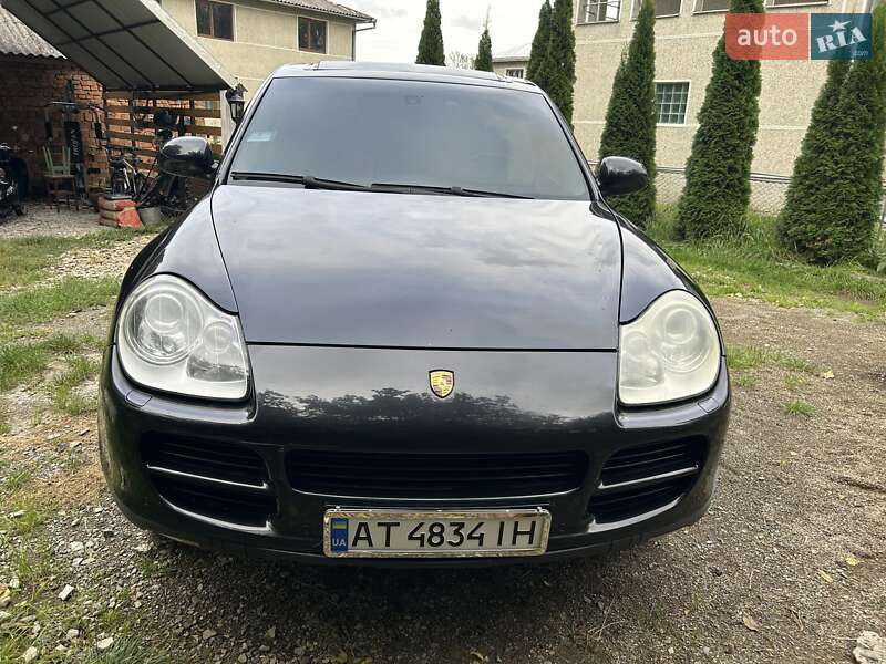 Porsche Cayenne 2005