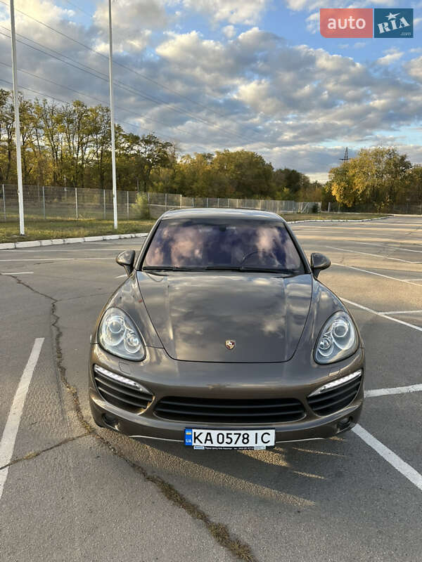 Внедорожник / Кроссовер Porsche Cayenne 2011 в Запорожье фото 12 Внедорожник / Кроссовер Porsche Cayenne 2011 в Запорожье