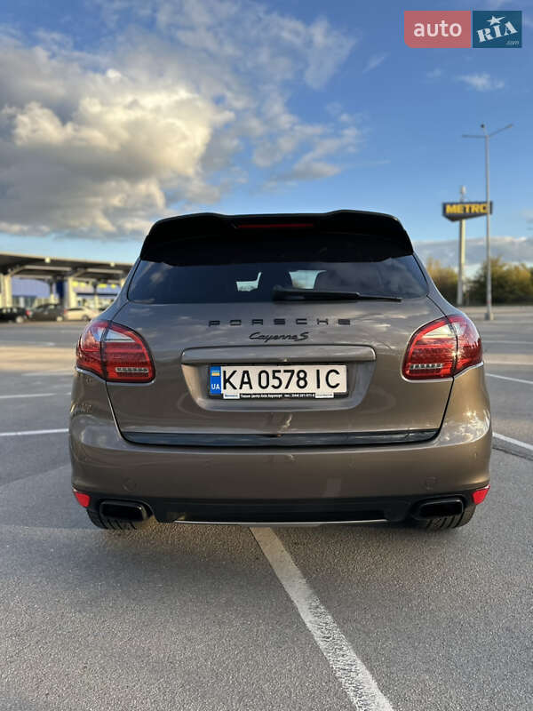 Внедорожник / Кроссовер Porsche Cayenne 2011 в Запорожье фото 19 Внедорожник / Кроссовер Porsche Cayenne 2011 в Запорожье