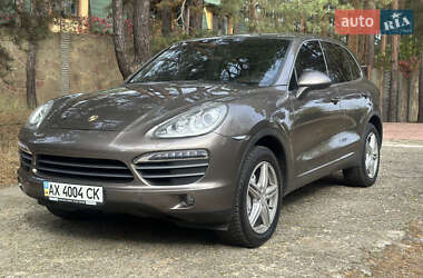 Внедорожник / Кроссовер Porsche Cayenne 2011 в Киеве