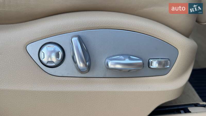 Позашляховик / Кросовер Porsche Cayenne 2016 в Дніпрі