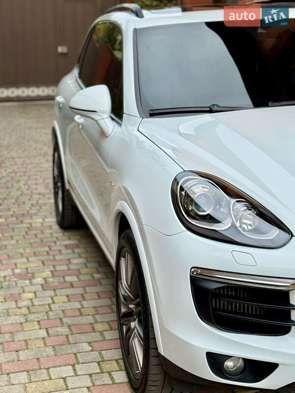 Позашляховик / Кросовер Porsche Cayenne 2016 в Миколаєві фото 4 Позашляховик / Кросовер Porsche Cayenne 2016 в Миколаєві