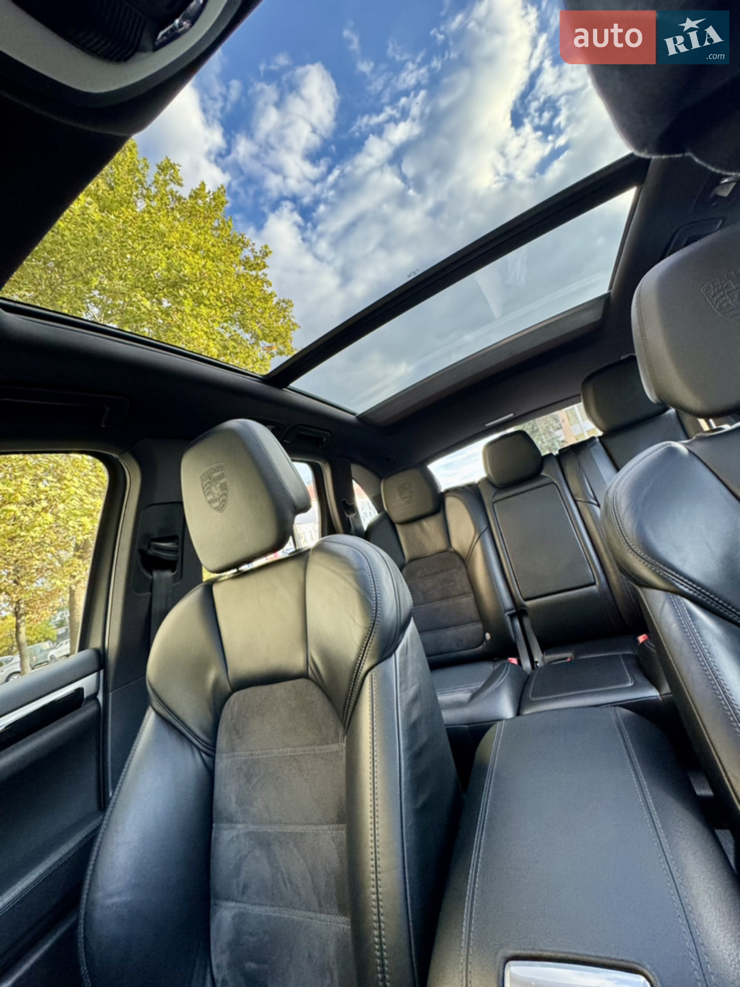 2016 Porsche Cayenne - мініатюра 23