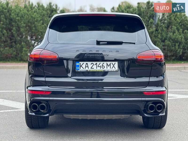 Внедорожник / Кроссовер Porsche Cayenne 2017 в Киеве