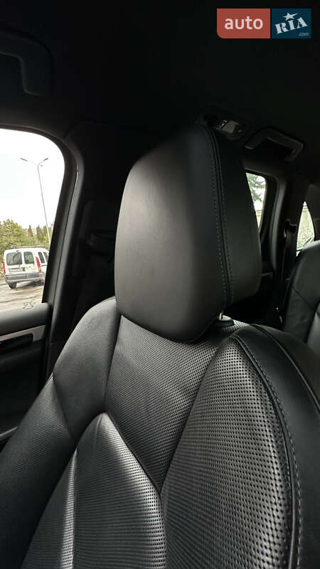 Позашляховик / Кросовер Porsche Cayenne 2012 в Івано-Франківську