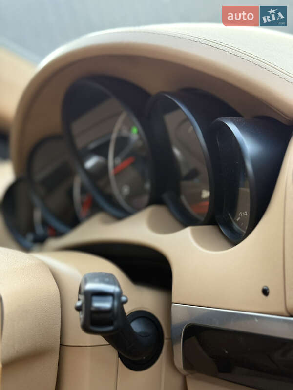 Внедорожник / Кроссовер Porsche Cayenne 2012 в Самборе