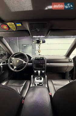 Внедорожник / Кроссовер Porsche Cayenne 2008 в 