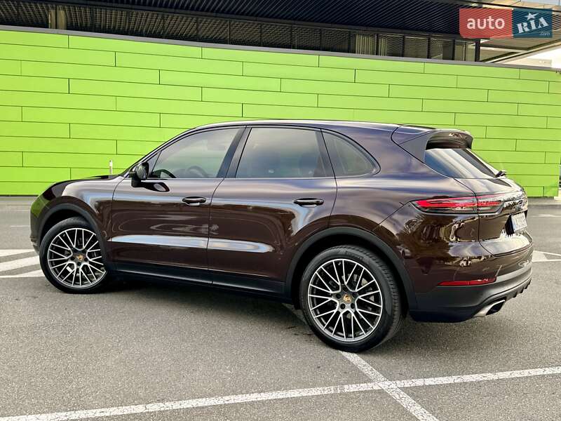 Внедорожник / Кроссовер Porsche Cayenne 2018 в Киеве фото 24 Внедорожник / Кроссовер Porsche Cayenne 2018 в Киеве