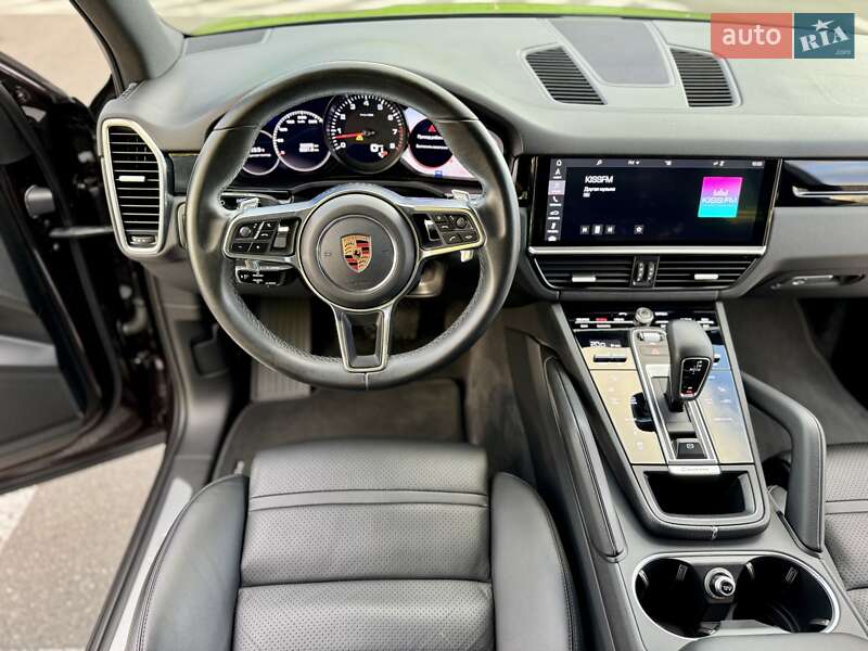 Внедорожник / Кроссовер Porsche Cayenne 2018 в Киеве фото 60 Внедорожник / Кроссовер Porsche Cayenne 2018 в Киеве