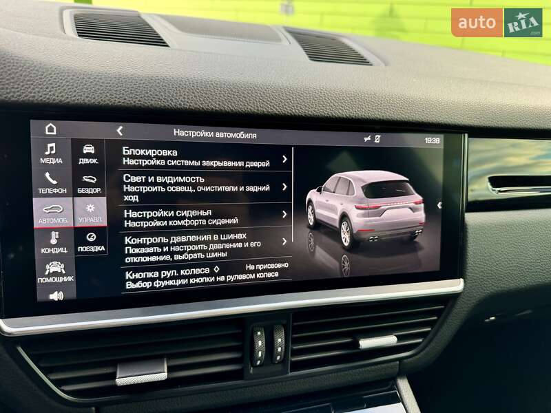 Внедорожник / Кроссовер Porsche Cayenne 2018 в Киеве фото 68 Внедорожник / Кроссовер Porsche Cayenne 2018 в Киеве