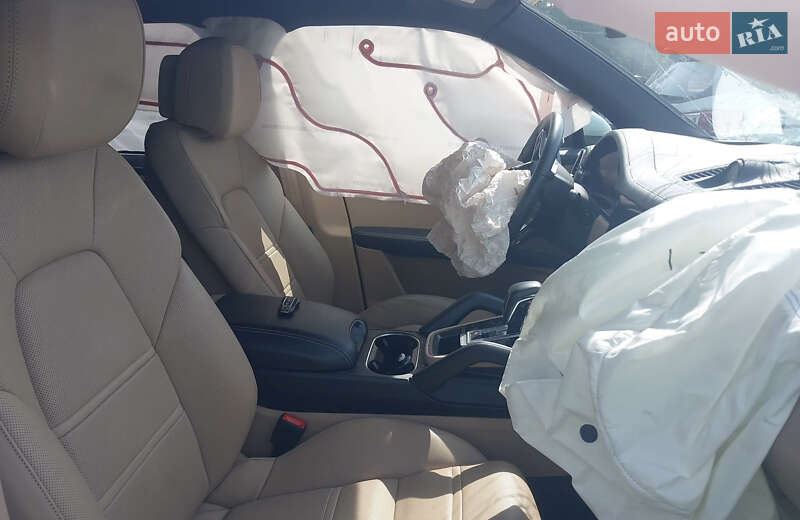 Позашляховик / Кросовер Porsche Cayenne 2022 в Одесі фото 8 Позашляховик / Кросовер Porsche Cayenne 2022 в Одесі